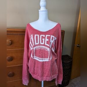 WISCONSIN BADGERS Slouch Shoulder Open Neck Sweatshirt Vintage Look